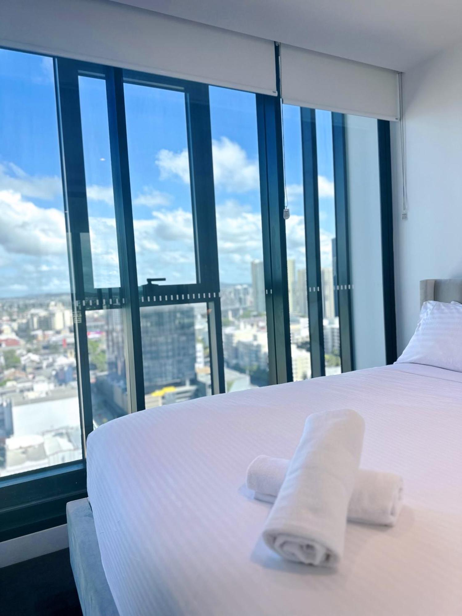 Skyline Serenity Luxury Apt With Free Parking Leilighet Brisbane Eksteriør bilde